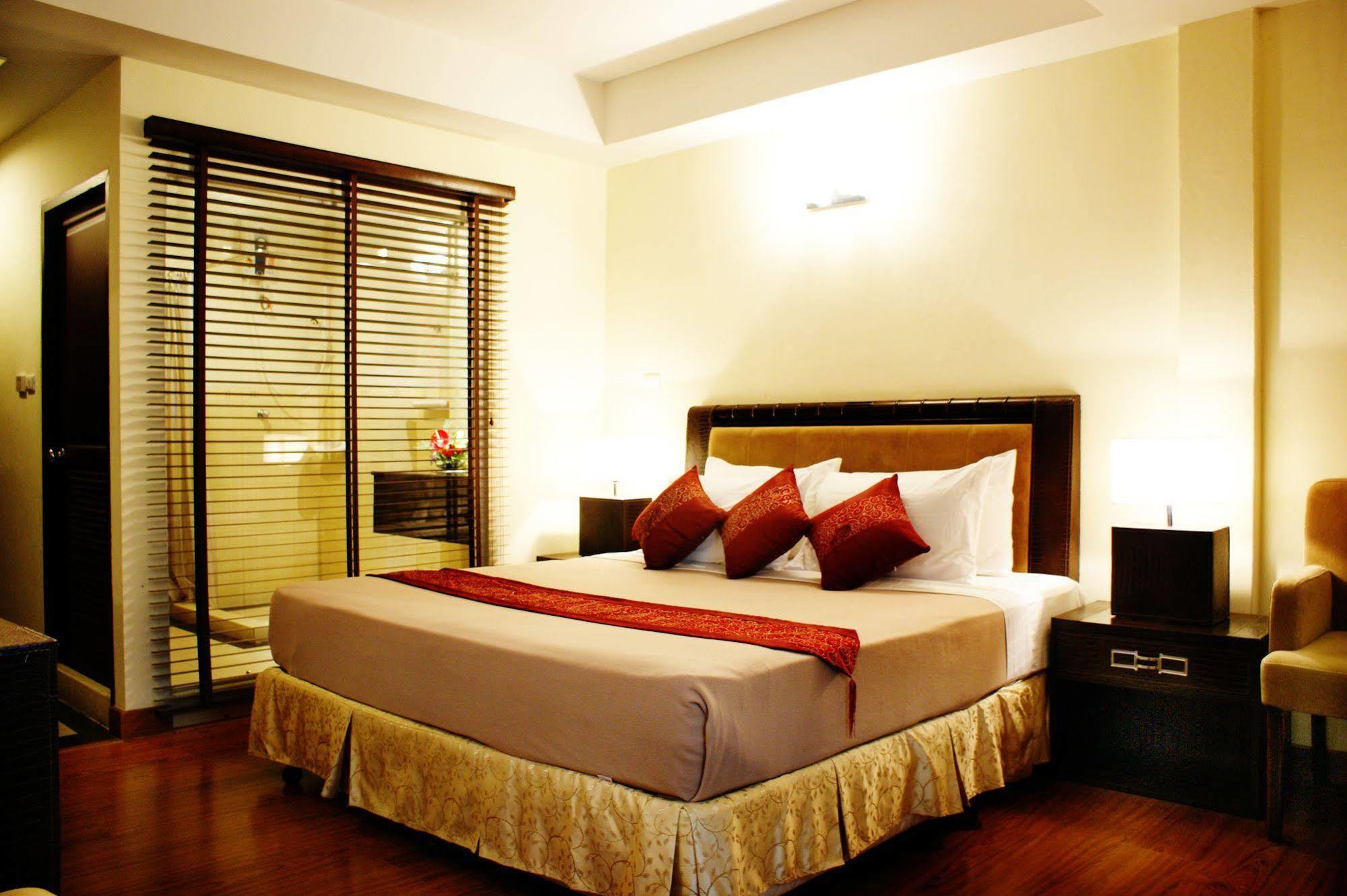 Lk Mansion Aparthotel Pattaya Exteriör bild