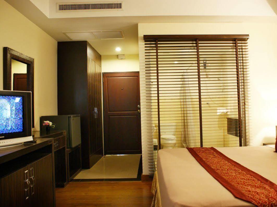 Lk Mansion Aparthotel Pattaya Exteriör bild